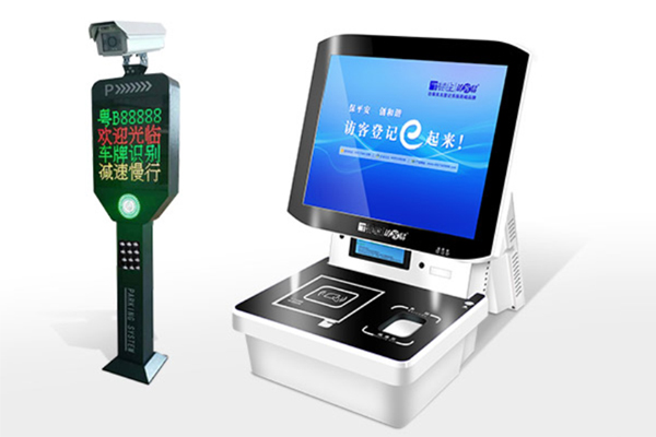 訪客機(jī)聯(lián)動車牌識別 實現(xiàn)人車一體化管理